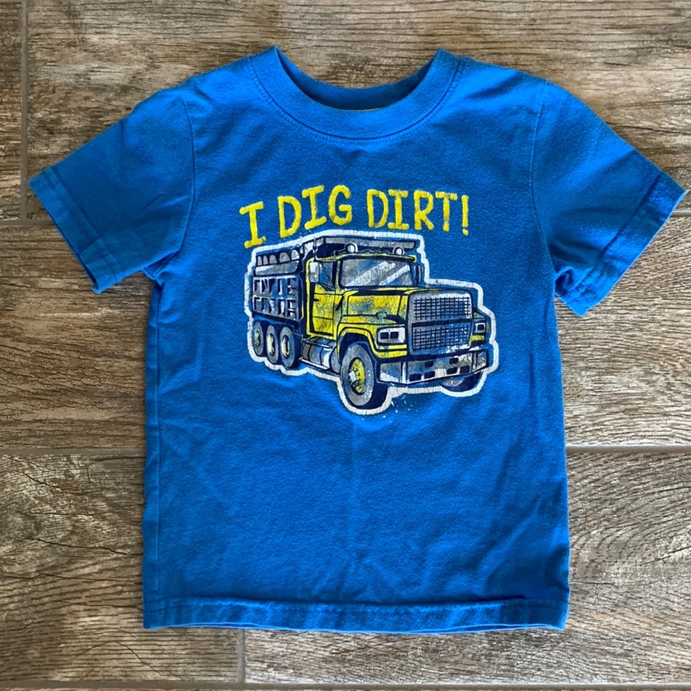 I Dig Dirt Tee